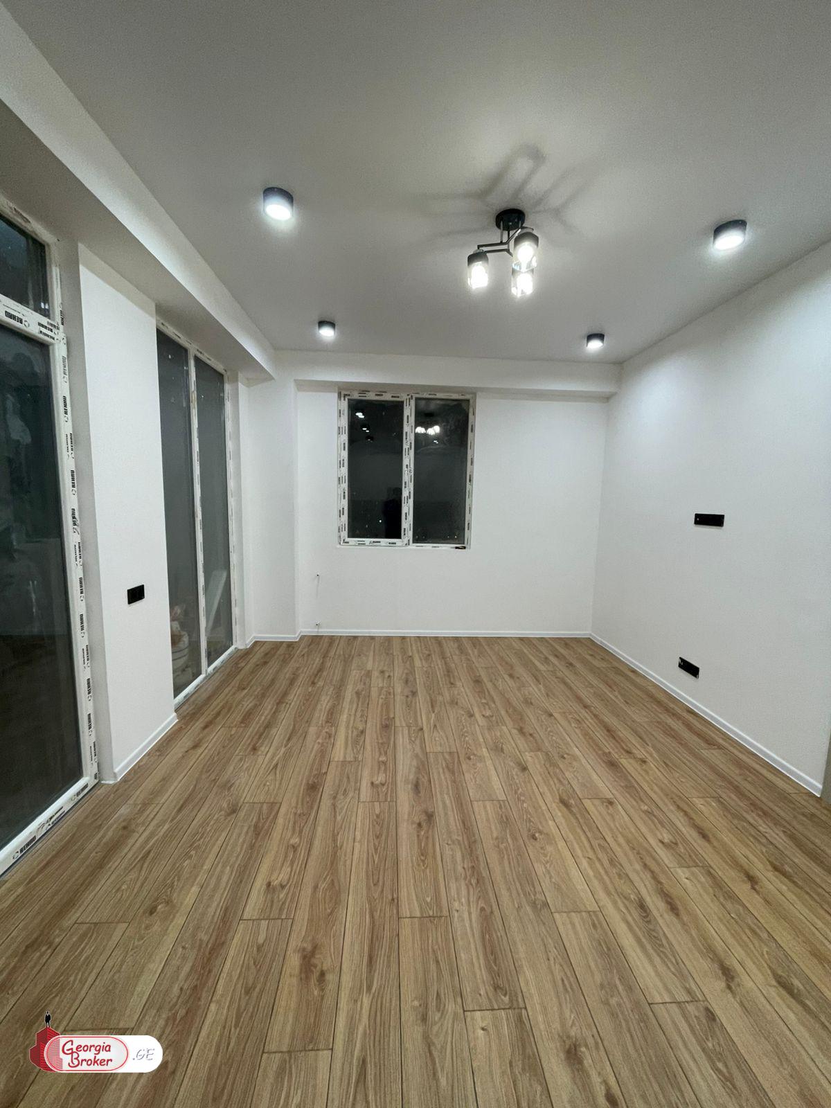 იყიდება ახალი გარემონტებული 3 ოთახიანი ბინა